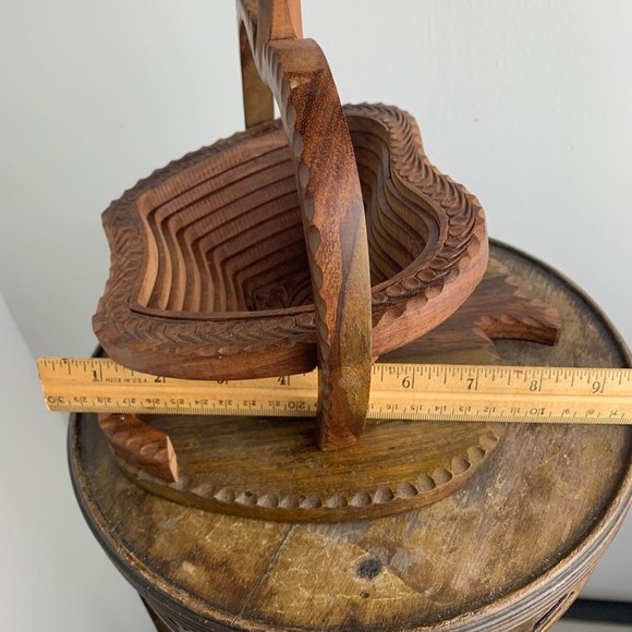 Vintage Country Spiral Cut Collapsible Wood Apple Shape Fruit Bowl/Basket/Trivet - Picture 5 of 9